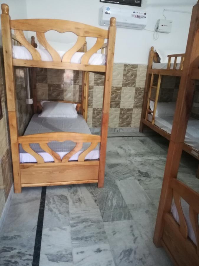 Raahi The Travellers Nest Hotel Rishīkesh Esterno foto