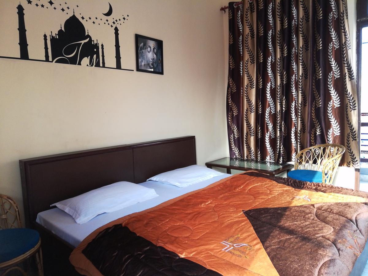 Raahi The Travellers Nest Hotel Rishīkesh Esterno foto